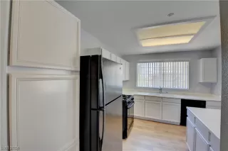 Photo #6: 2564260 Listing 