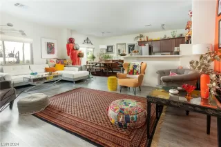 Photo #2: 2564268 Listing 