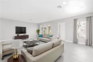 Photo #1: 2564283 Listing