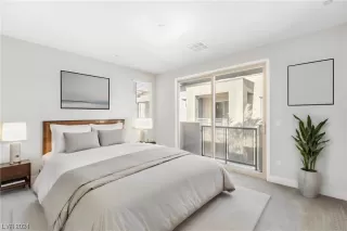 Photo #2: 2564283 Listing