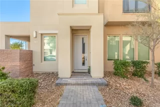 Photo #5: 2564283 Listing