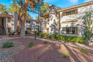 Photo #1: 2564330 Listing 