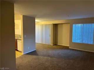 Photo #2: 2564397 Listing 