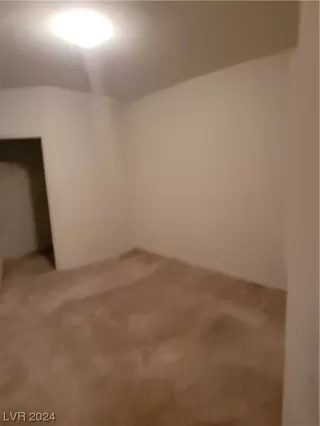 Photo #6: 2564408 Listing 