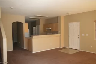 Photo #5: 2564420 Listing 