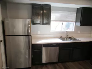 Photo #6: 2564431 Listing 