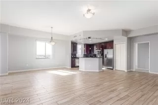 Photo #2: 2564443 Listing 