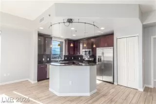 Photo #6: 2564443 Listing 