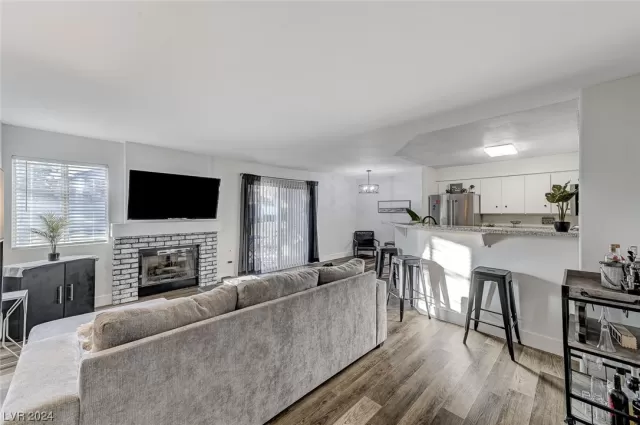 MLS: 2564469 Condo For Sale