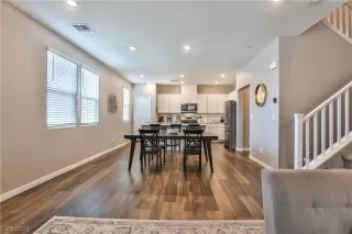 Photo #4: 2564518 Listing 