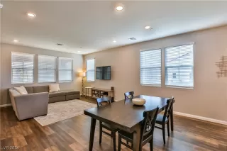 Photo #6: 2564518 Listing 
