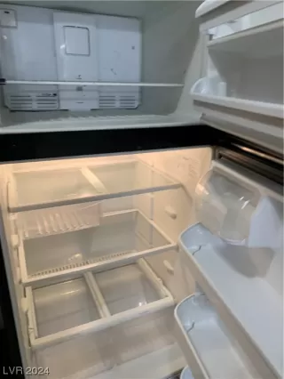 Photo #5: 2564530 Listing