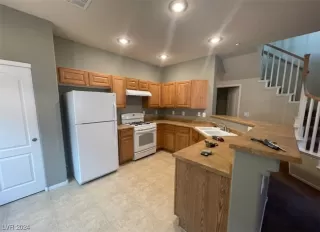 Photo #3: 2564537 Listing 