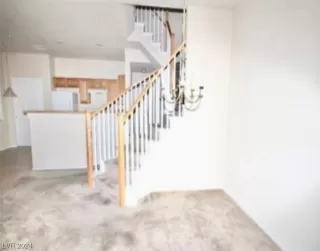 Photo #5: 2564537 Listing 