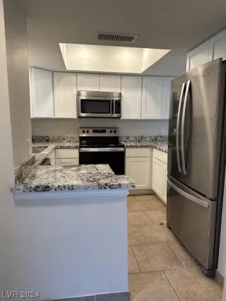 Photo #5: 2564544 Listing 