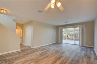 Photo #3: 2564551 Listing