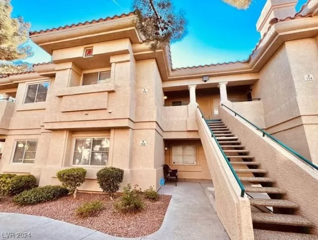 MLS: 2564576 Condo For Sale