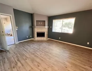 Photo #2: 2564576 Listing 