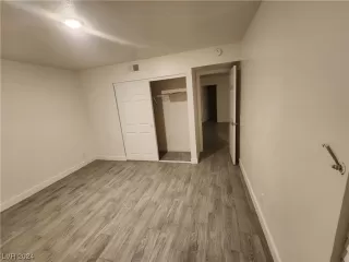 Photo #3: 2564598 Listing