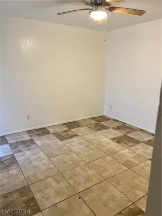 Photo #2: 2564602 Listing