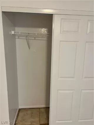 Photo #3: 2564602 Listing