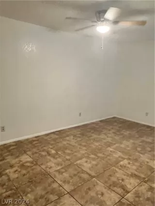 Photo #6: 2564602 Listing