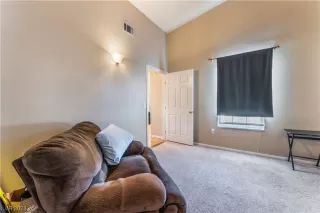 Photo #3: 2564606 Listing