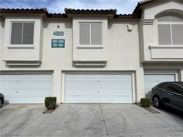 MLS: 2564636 Condo For Sale