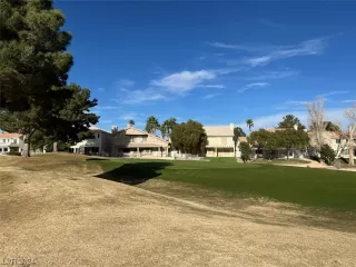 Photo #1: 2564636 Listing