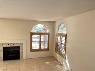 Photo #5: 2564652 Listing 