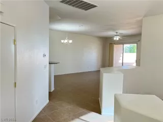 Photo #2: 2564654 Listing 