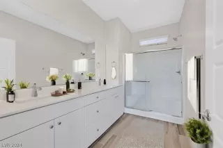 Photo #4: 2564658 Listing