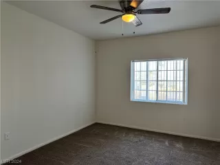 Photo #4: 2564668 Listing