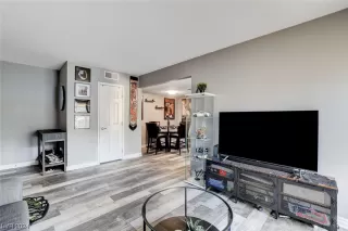 Photo #3: 2564680 Listing