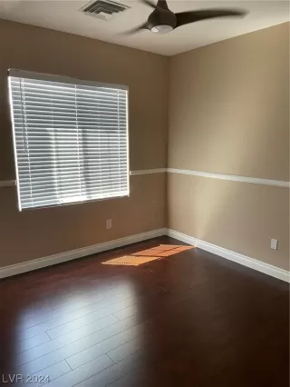 Photo #1: 2564700 Listing 