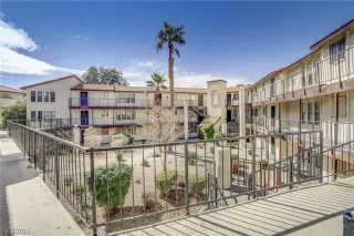 Photo #1: 2564707 Listing