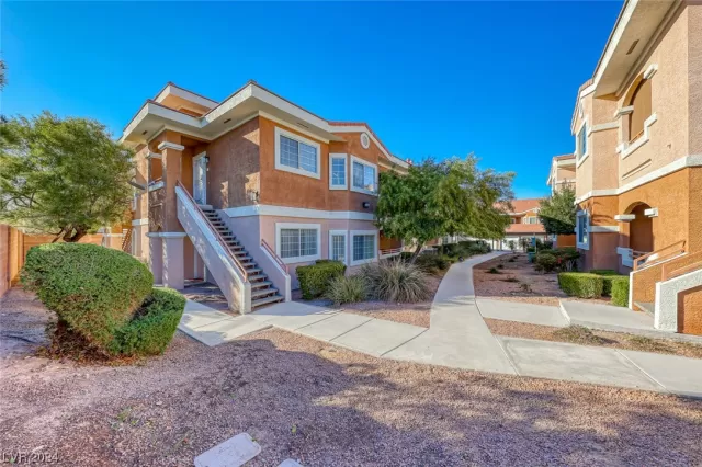 MLS: 2564813 Condo For Sale