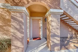 Photo #2: 2564813 Listing 