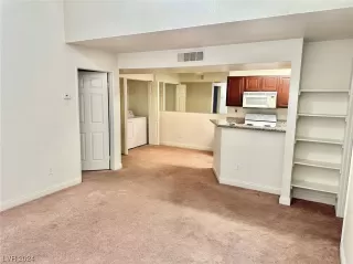 Photo #1: 2564820 Listing 