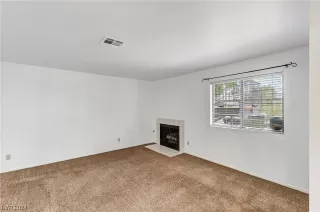 Photo #2: 2564823 Listing 