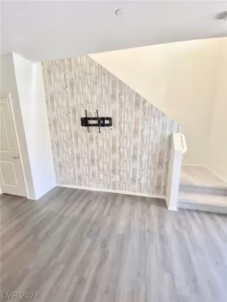 Photo #4: 2564849 Listing 