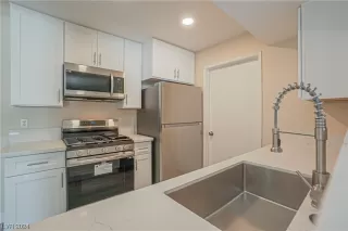 Photo #6: 2564858 Listing 