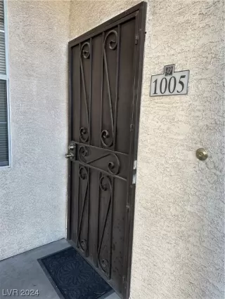 Photo #1: 2564865 Listing