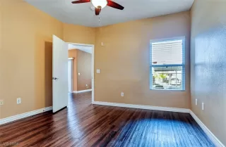 Photo #5: 2564893 Listing