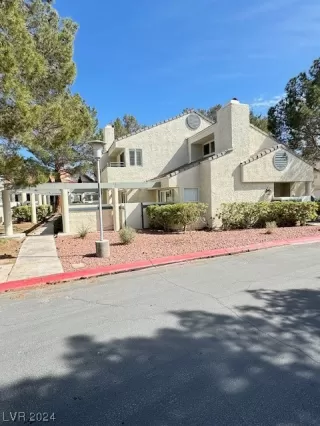 Photo #1: 2564908 Listing 