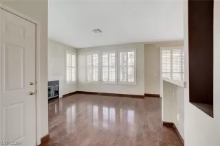 Photo #4: 2564918 Listing 