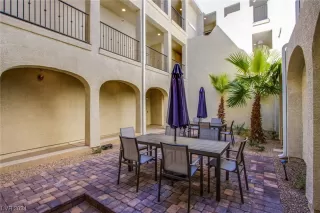 Photo #3: 2564954 Listing 