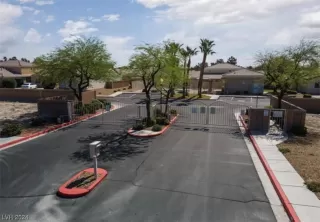 Photo #1: 2565065 Listing