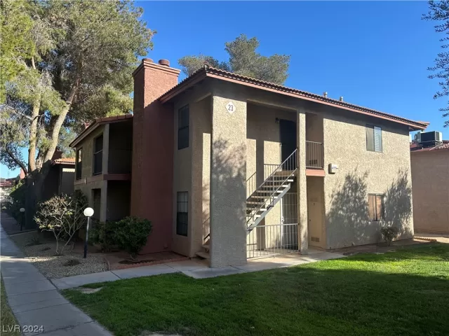 MLS: 2565067 Condo For Sale