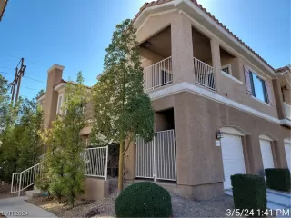 Photo #1: 2565082 Listing 